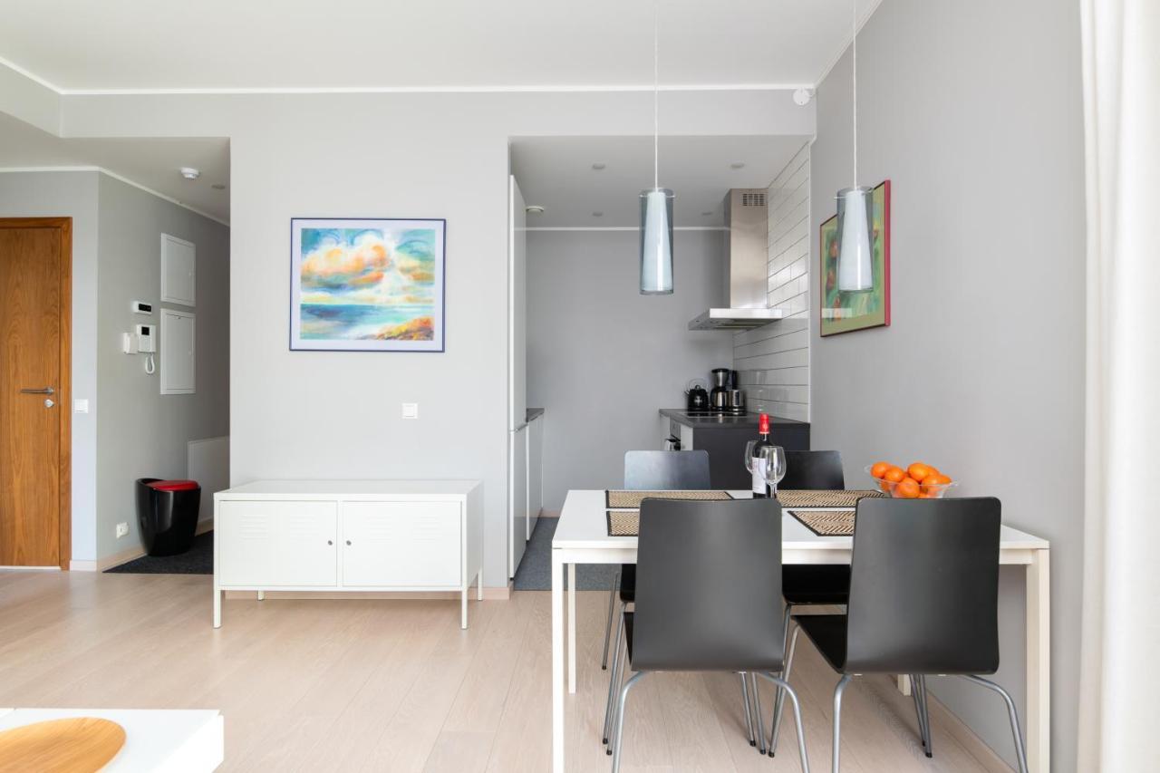 Free Parking, Quiet, One-bedroom At Kalamaja Apartment Tallinn