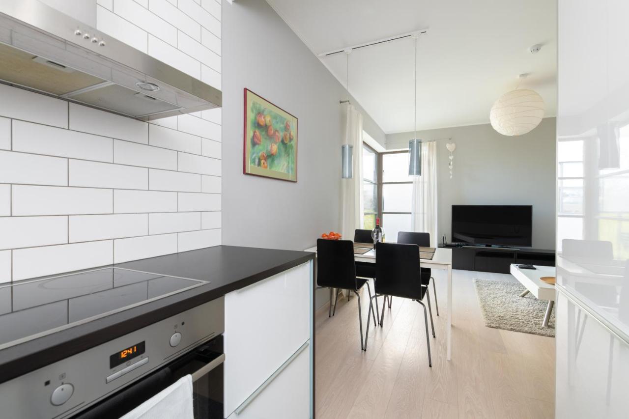 Free Parking, Quiet, One-bedroom At Kalamaja Apartment *